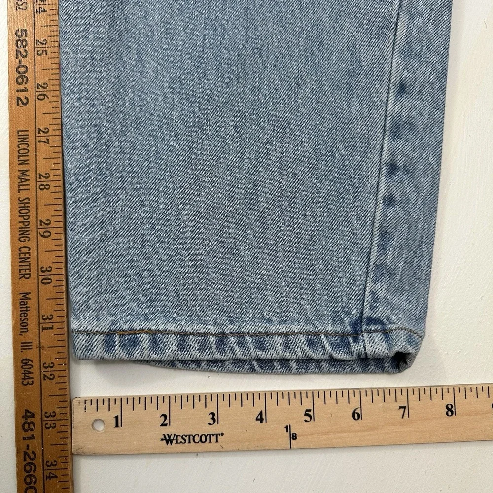 VTG Y2K Levi's 560 Loose Jeans Men Actual 33x32 Blue Light Wash Tapered Made USA